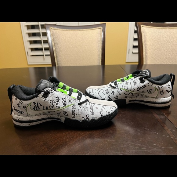 New Nike Air Sesh All Over Print Sneaker Shoes Size US 7 M / 8.5 W - Picture 10 of 12